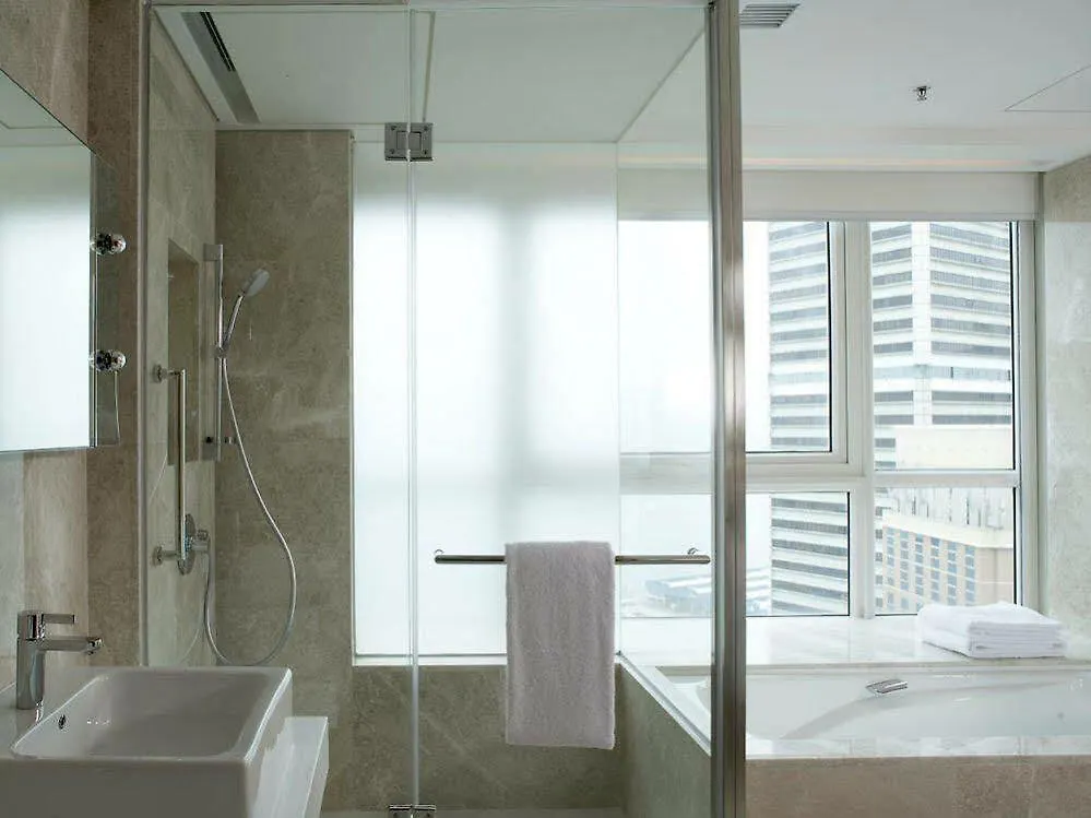 Jen Hong Kong By Shangri-La 4*,  Chiny