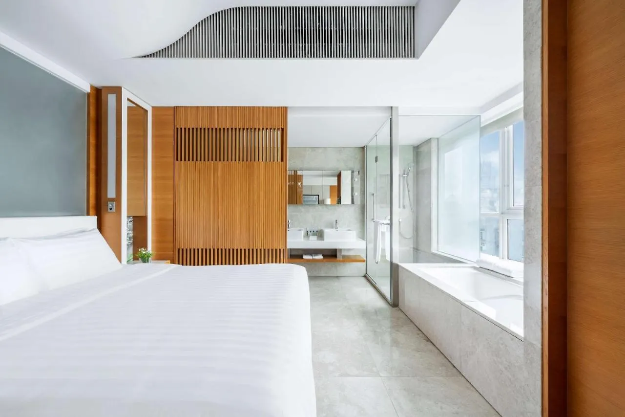Jen Hong Kong By Shangri-La Hotel