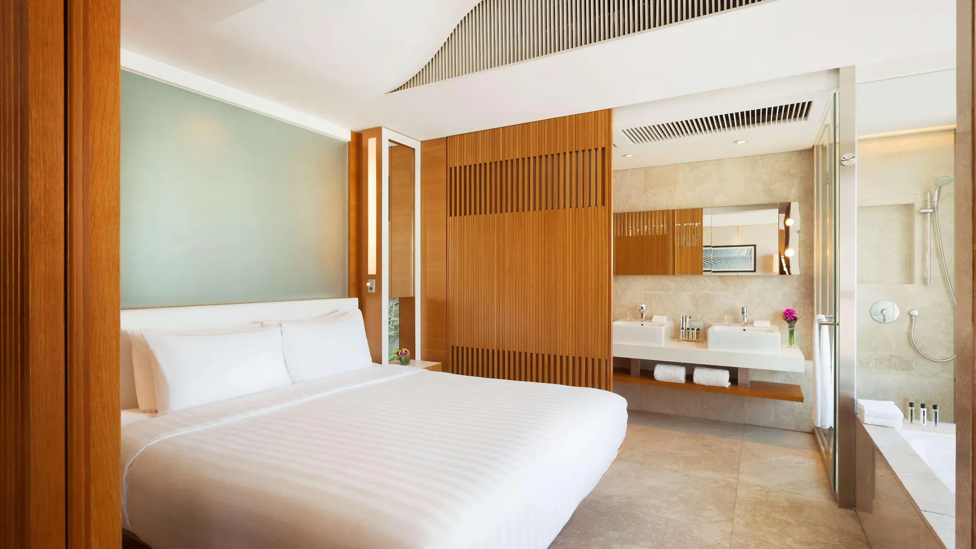 **** Hotel Jen Hong Kong By Shangri-La Chine