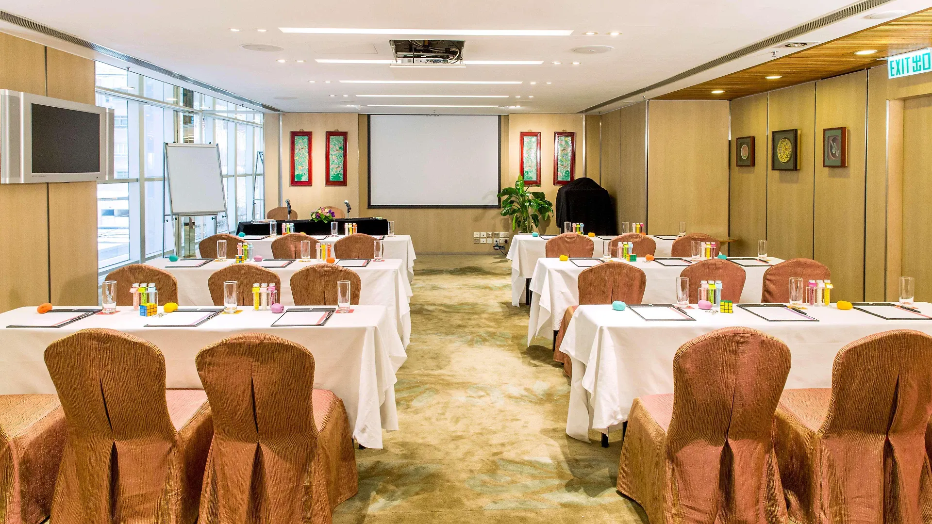 Jen Hong Kong By Shangri-La 4*,  Chine